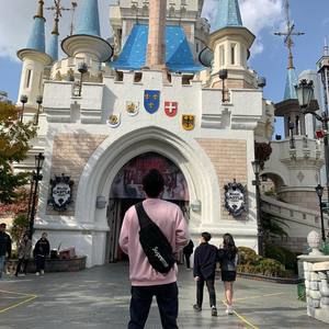 Meet your Posher, Kenta